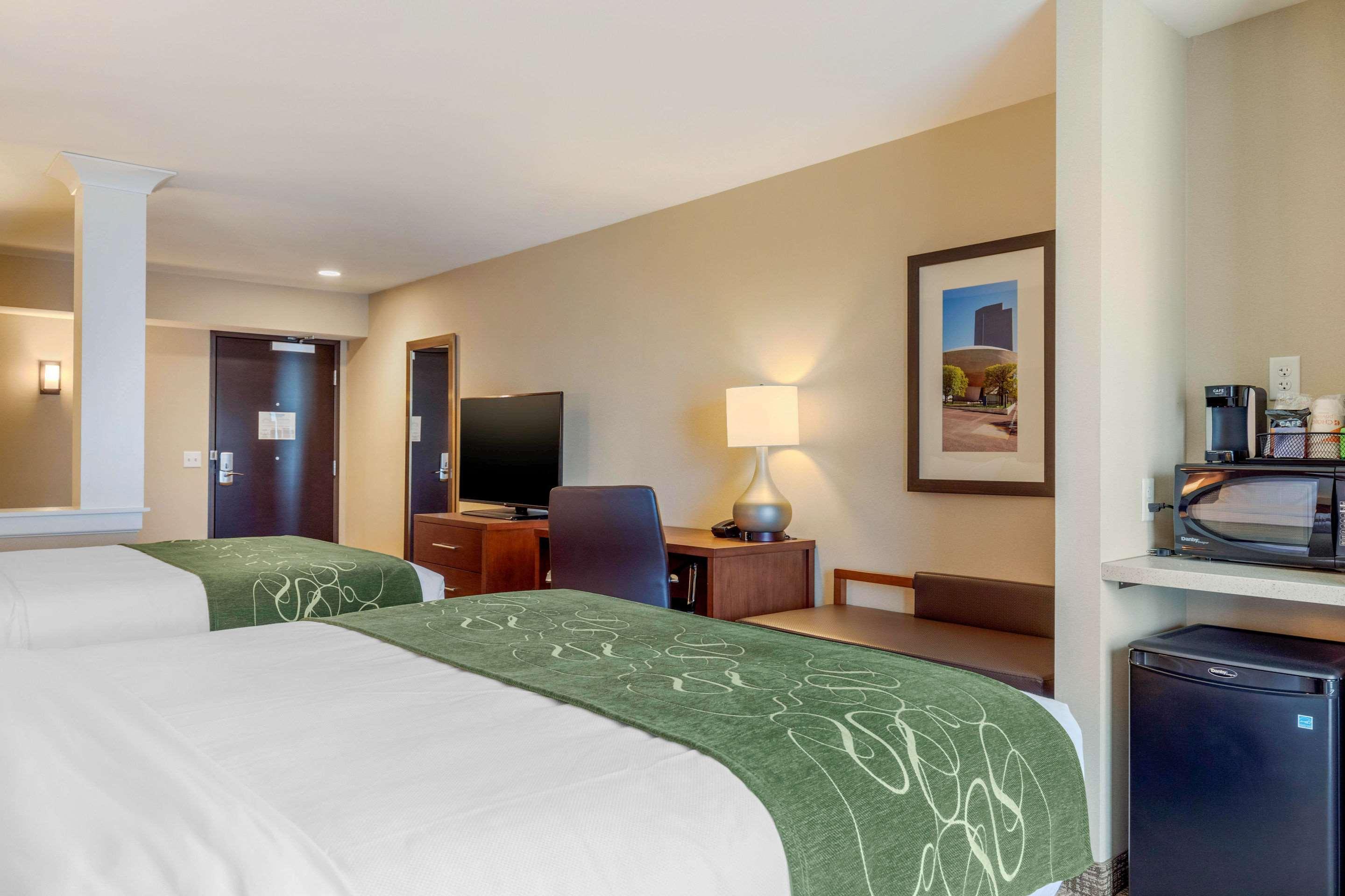 Comfort Inn & Suites Schenectady - Scotia Εξωτερικό φωτογραφία