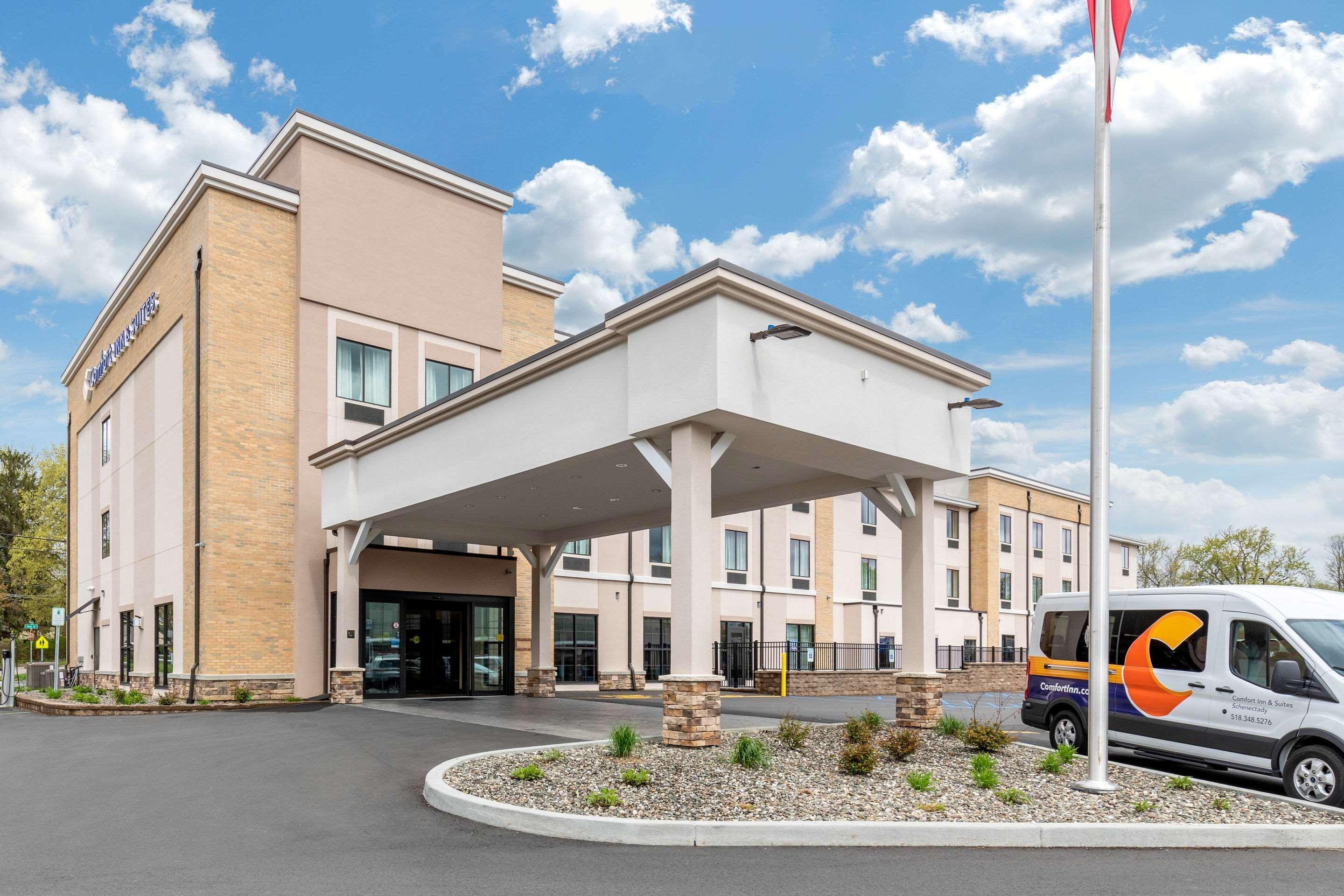 Comfort Inn & Suites Schenectady - Scotia Εξωτερικό φωτογραφία