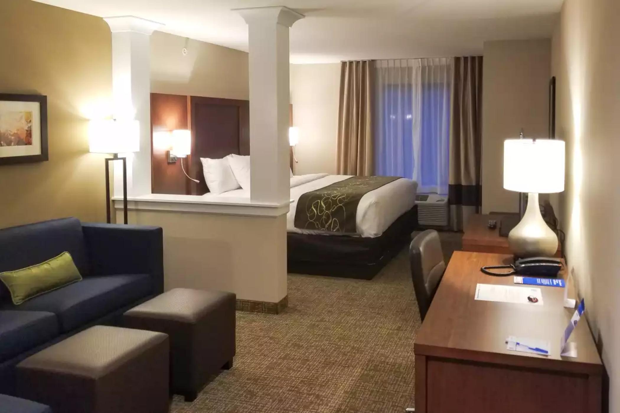 Comfort Inn & Suites Schenectady - Scotia Εξωτερικό φωτογραφία