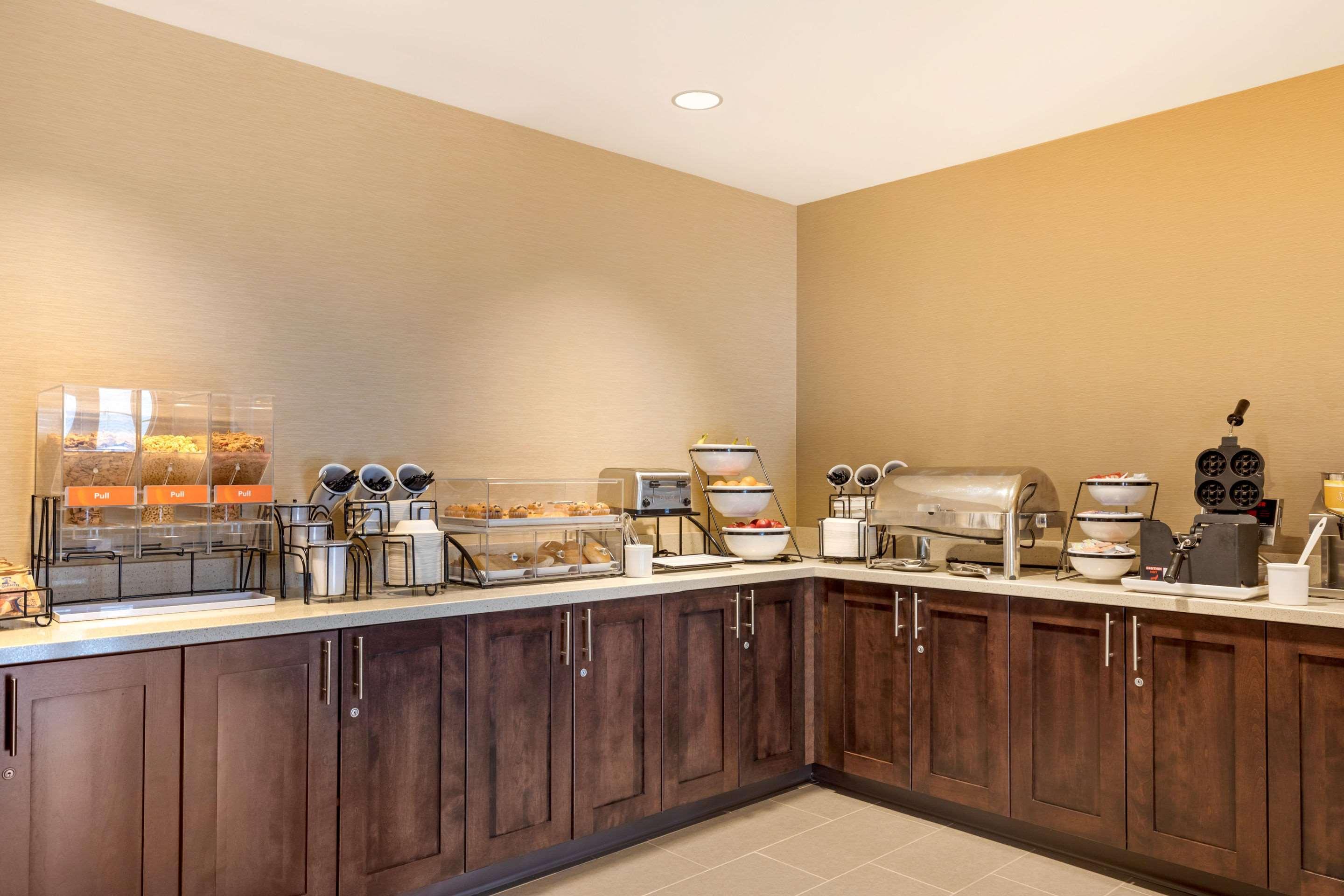 Comfort Inn & Suites Schenectady - Scotia Εξωτερικό φωτογραφία