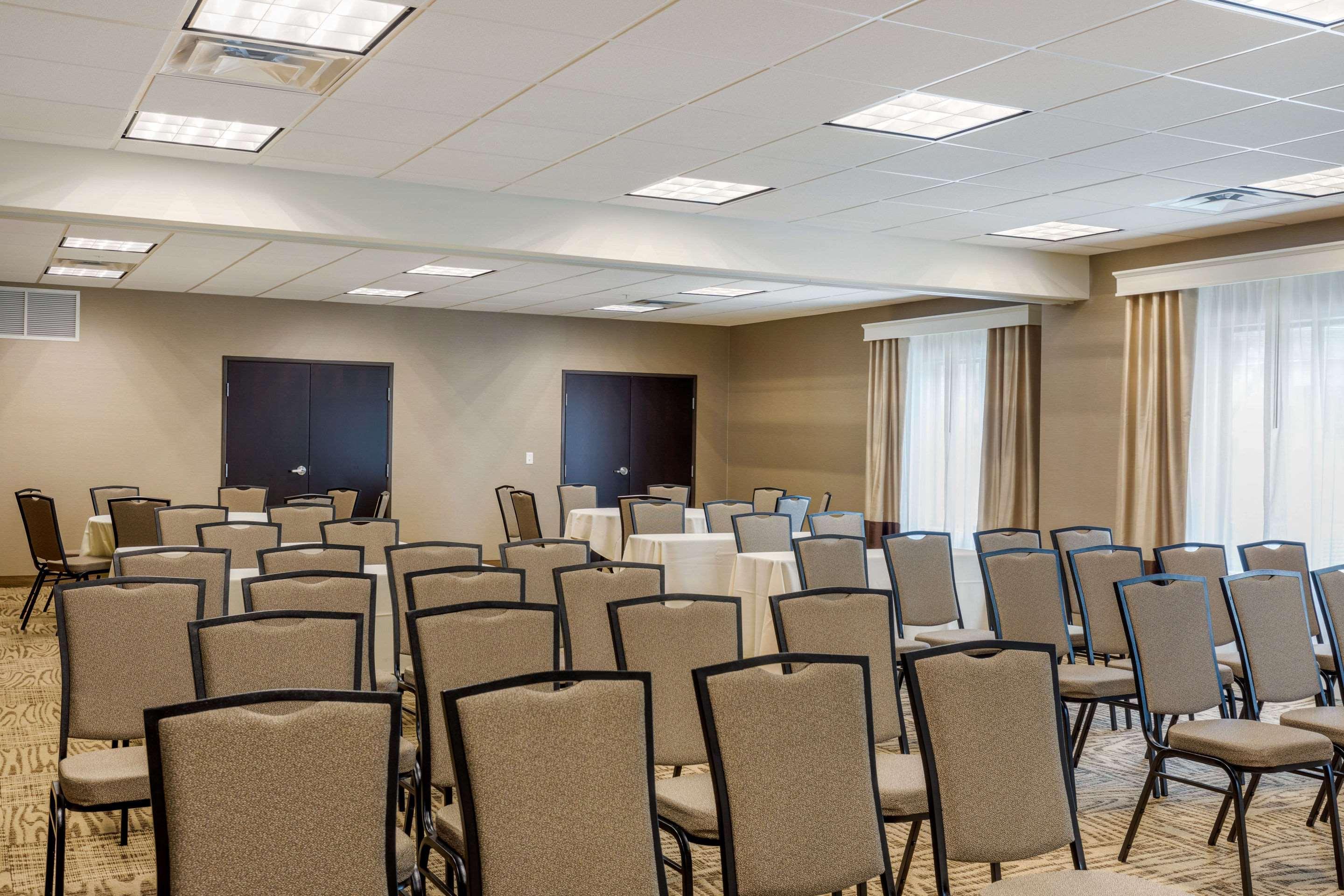 Comfort Inn & Suites Schenectady - Scotia Εξωτερικό φωτογραφία
