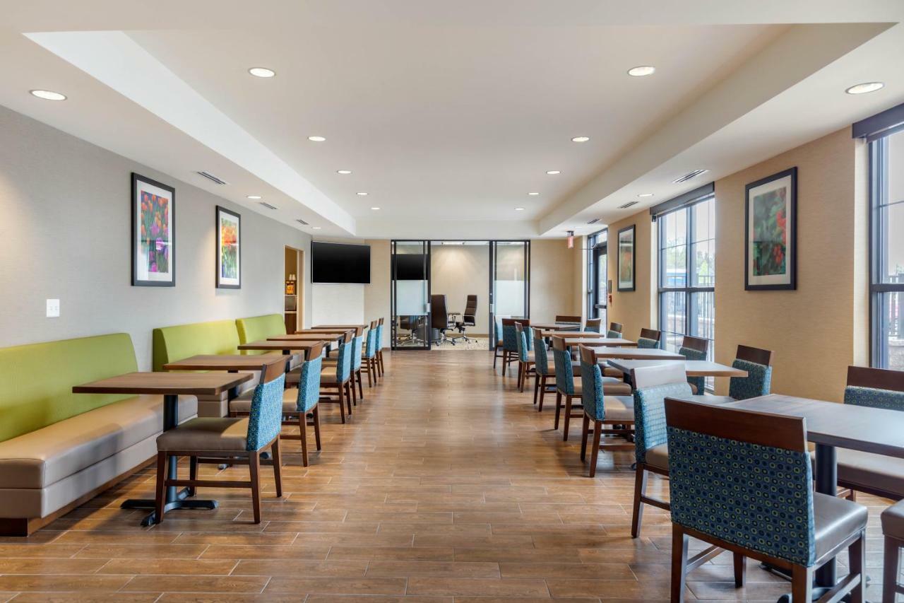 Comfort Inn & Suites Schenectady - Scotia Εξωτερικό φωτογραφία